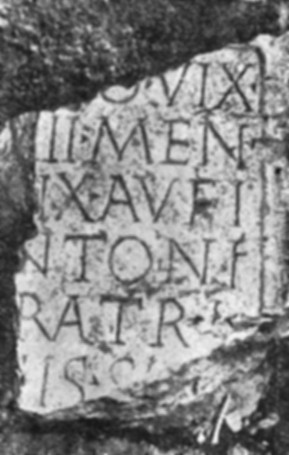 Фиг.5. Отломьк от плоча с латински надпис altimir_latinski_nadpis.jpg